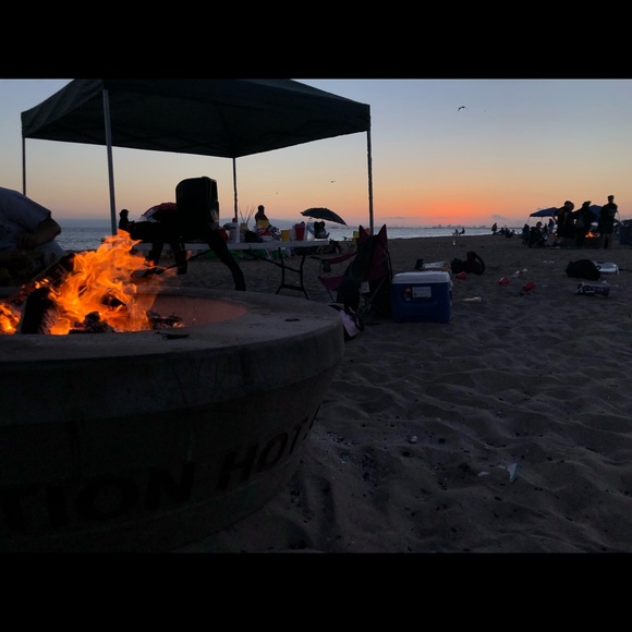 Profile Picture of Itzel Diaz (@itzellldiazz) on Poshmark