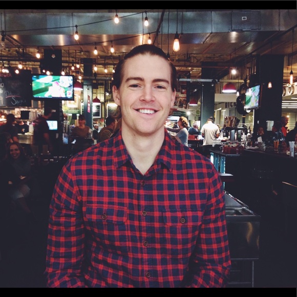 Profile Picture of Garrett Nelson (@gnel92289) on Poshmark