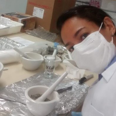 Profile Picture of Danielle Ribeiro-Brasil (@dani_ribeirobr) on Twitter