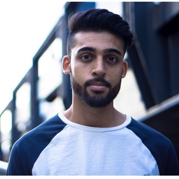 Profile Picture of Nicholas Persaud (@nickskicks718) on Poshmark