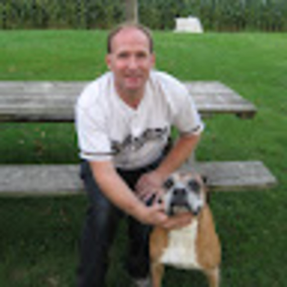 Profile Picture of Brad Pitzner (@bradpitzner) on Poshmark