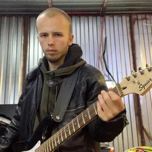 Profile Picture of GuitarGromil 🎸 (@gromil54) on Tiktok