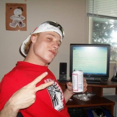 Profile Picture of Scott Lauzon (@scottlauzon3) on Twitter