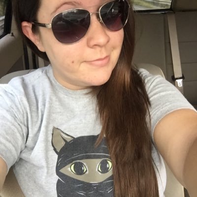 Profile Picture of Bethany Jessie (@b_rhea7) on Twitter