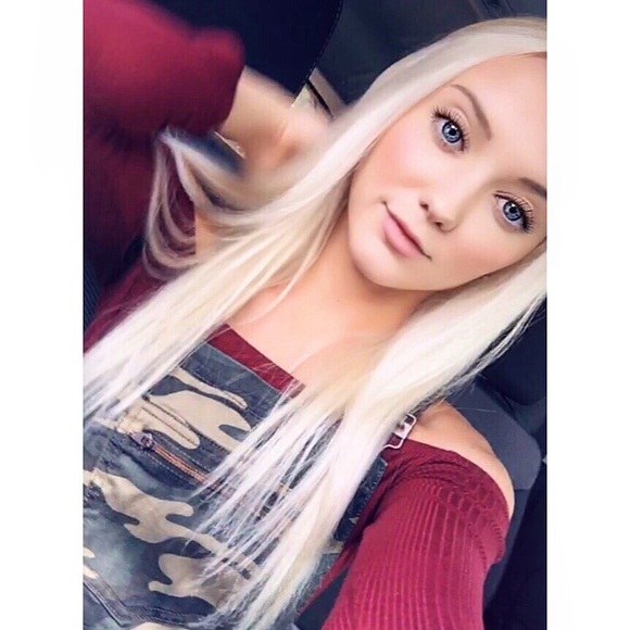 Profile Picture of Amitie Sexton (@amitieeden) on Poshmark