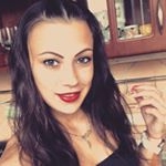 Profile Picture of Debóra Molnár🌼 (@debora.molnar) on Instagram