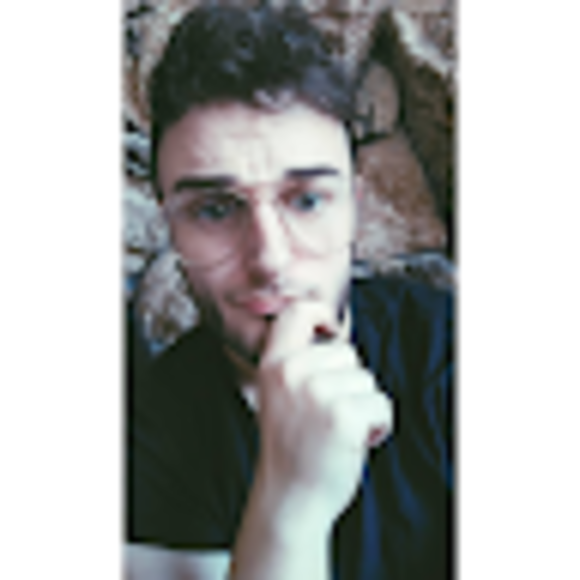 Profile Picture of Kevin Bailey (@kevinebaileyy) on Poshmark