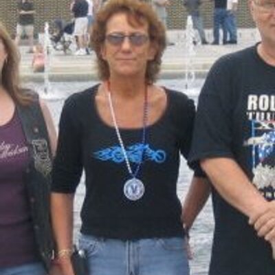 Profile Picture of Janet Shoemaker (@JanetShoemaker) on Twitter