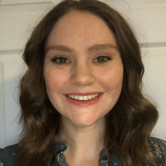Profile Picture of Jessica Conrad (@jessicathing) on Poshmark