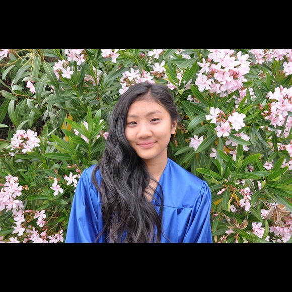 Profile Picture of Krystal Chung (@kkrystal_26) on Poshmark