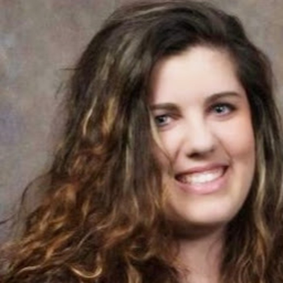 Krista Luddington - Poshmark Profile Picture of Krista Luddington (@kristaludd91) on Poshmark