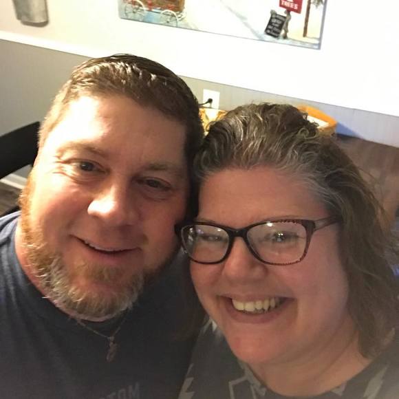 Profile Picture of Kim Graf tichenor (@bktich) on Poshmark