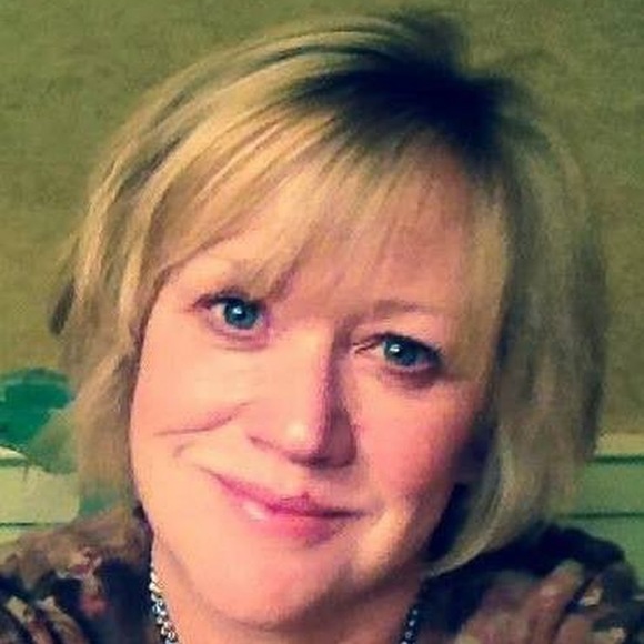 Profile Picture of Nancy Pentola (@cooper0612) on Poshmark