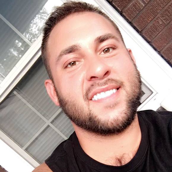 Profile Picture of Jason Peake (@jasonpeake) on Poshmark