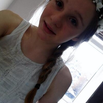 Profile Picture of Caitlin Moriarty (@cmoriarty_) on Twitter