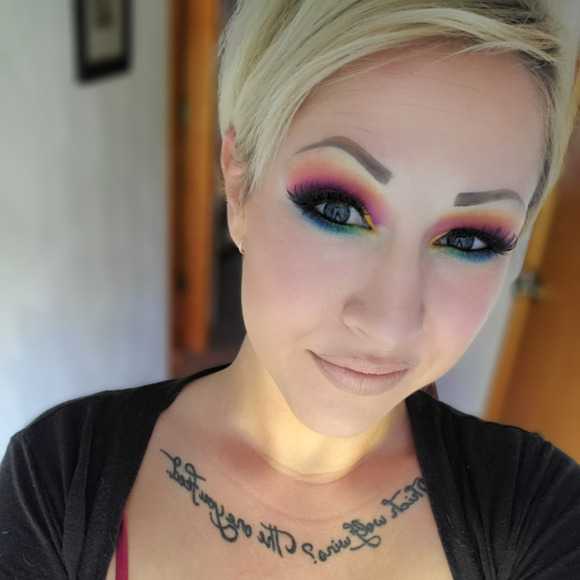 Profile Picture of Morgan Bailey (@mnicholebailey) on Poshmark