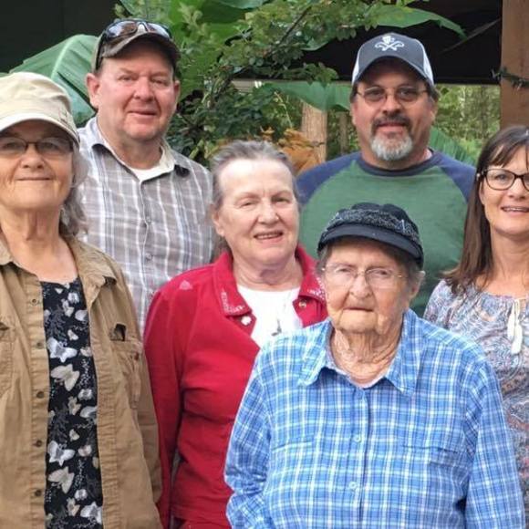 Profile Picture of Phyllis Struckmeyer (@phyllisjean1942) on Poshmark