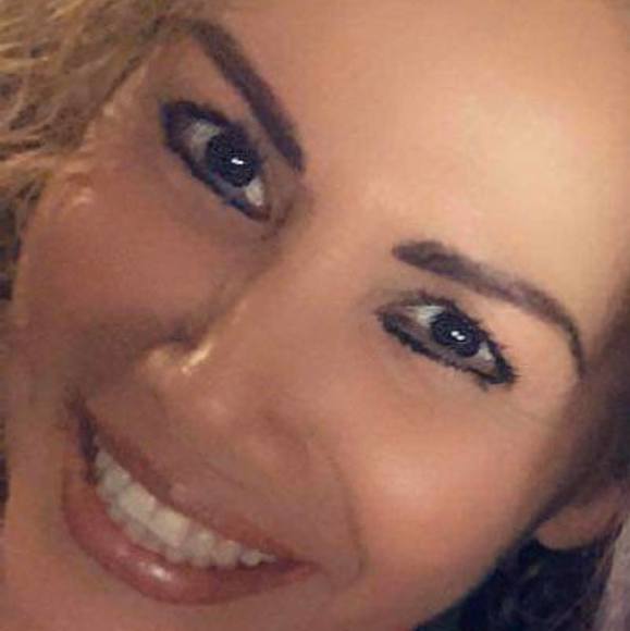 Profile Picture of Thelma Picos (@trompas6868) on Poshmark