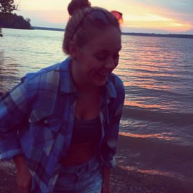 Profile Picture of Clare James (@clareee9) on Pinterest