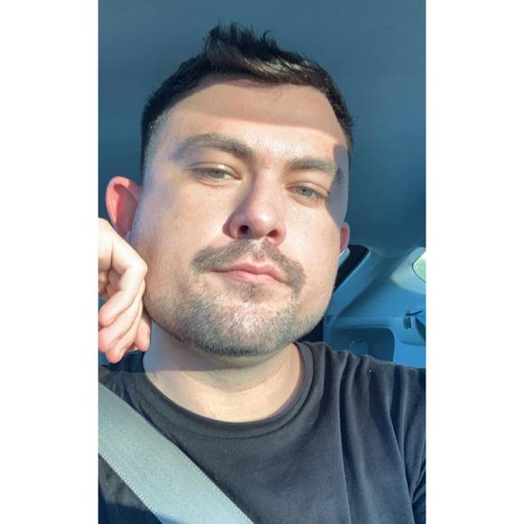 Profile Picture of Nicholas Newman (@nicknewman1) on Poshmark