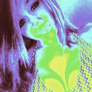 Profile Picture of Mary Huggins (@qtwitabootie_12) on Myspace