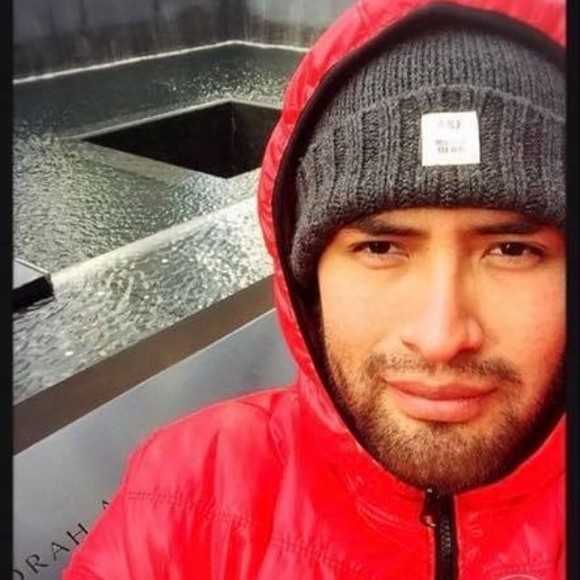Profile Picture of Kristian Tastaca (@krixus) on Poshmark