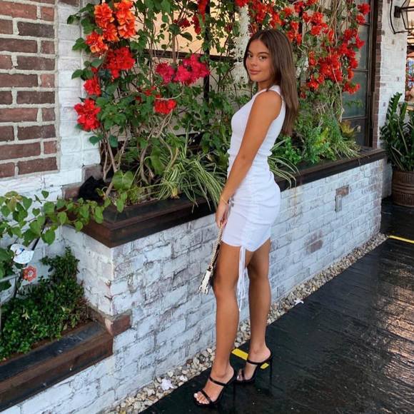 Profile Picture of Macy Morgan (@macymorgan98) on Poshmark