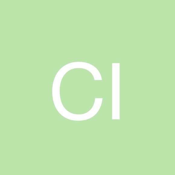 Profile Picture of Chisom Ibe (@chisomobioma2) on Poshmark