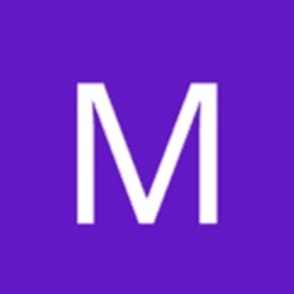 Profile Picture of Mathilde Gmerek (@mathildegmerek) on Poshmark