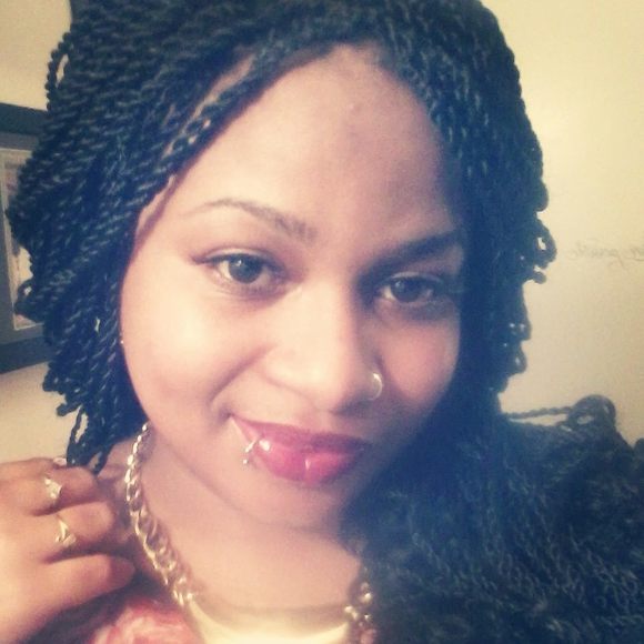 Profile Picture of Briana Farrare (@brfarrare) on Poshmark