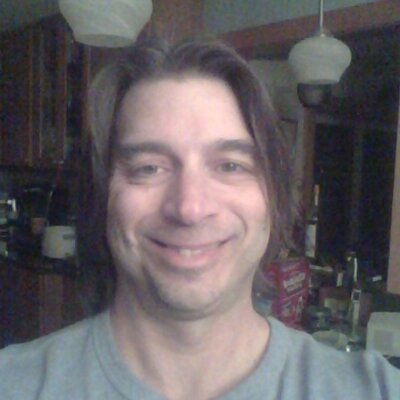 Profile Picture of Bob Charpentier (@BobToYu) on Twitter