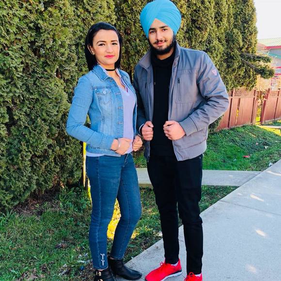 Profile Picture of Rupinder Padda (@rupinderpadda) on Poshmark