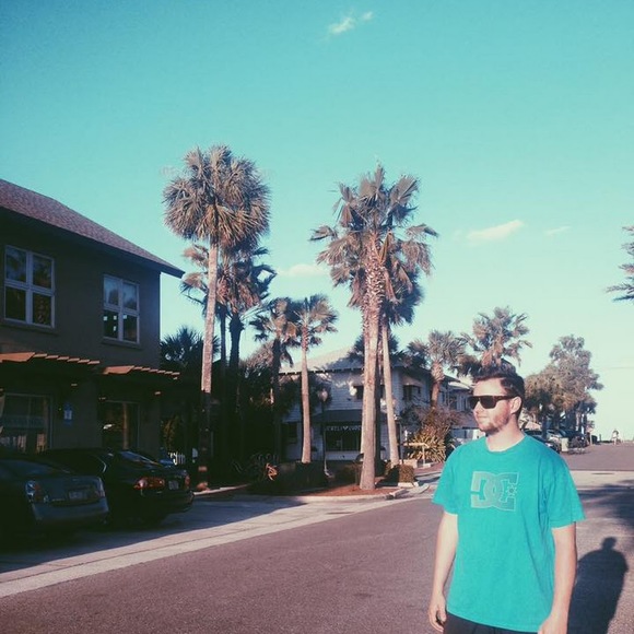 Profile Picture of Seth Keller (@sakeller89) on Poshmark