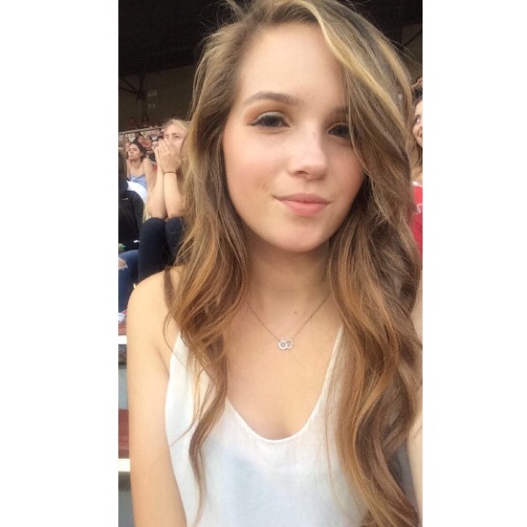 Profile Picture of Klaudia Maciag (@klaud24) on Poshmark