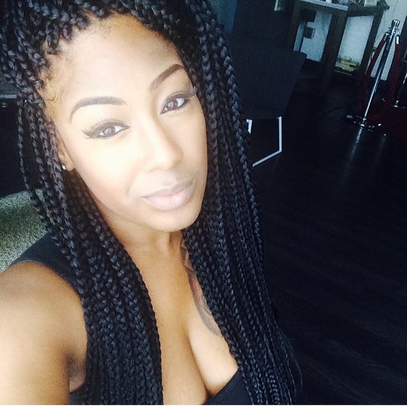 Profile Picture of Joelle Epps (@mochasosa) on Poshmark