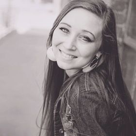 Megan Pohlen - Pinterest Profile Picture of Megan Pohlen (@meganpohlen) on Pinterest