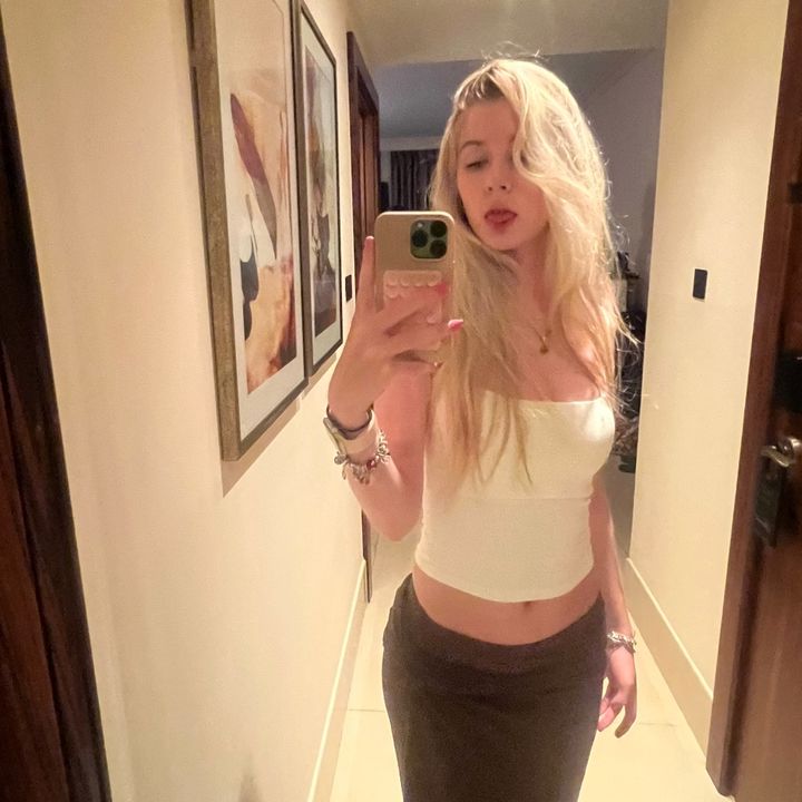 Profile Picture of alice (@aliceemcl) on Tiktok