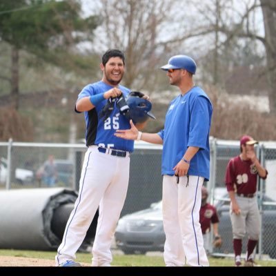 Profile Picture of Travis Perkola (@CoachPerk8) on Twitter