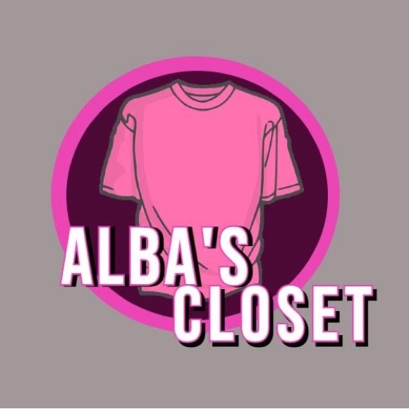 Profile Picture of Alba Velásquez (@albascloset26) on Poshmark