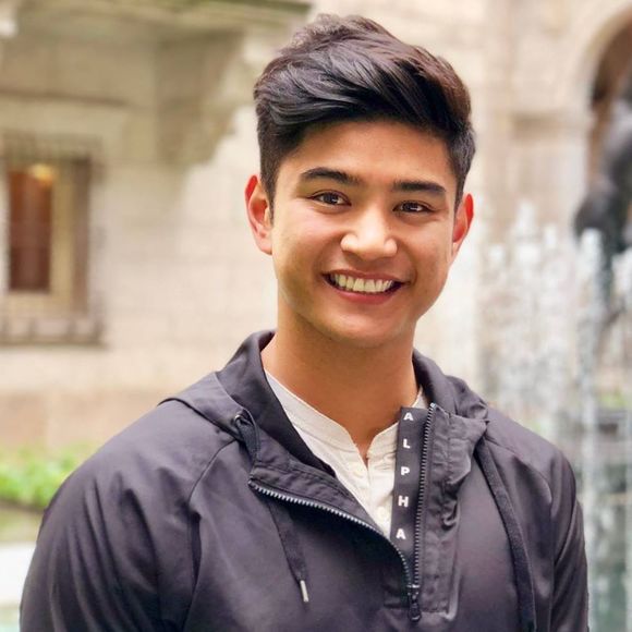 Profile Picture of Josh Anatalio (@joshanatalio) on Poshmark