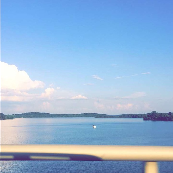 Profile Picture of Joseline Martinez (@joseline_121) on Poshmark