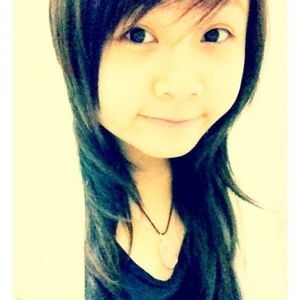 Annie Luc - Myspace Profile Picture of Annie Luc (@lmtl1990) on Myspace