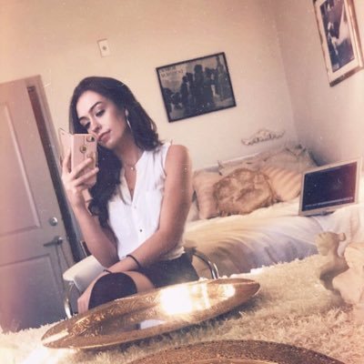 Profile Picture of Skylar Rose (@skyylarbakker) on Twitter