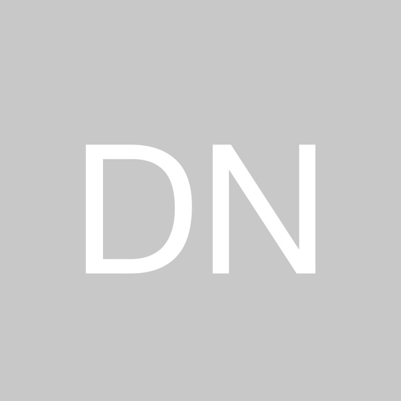 Profile Picture of David Noto (@dnoto21) on Poshmark