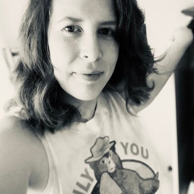 Profile Picture of Holly Stanford-Brown (@WhollyHollySB) on Twitter