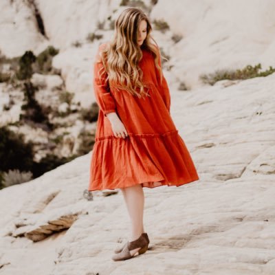 Profile Picture of Whitney Carter (@whitney_annne) on Twitter