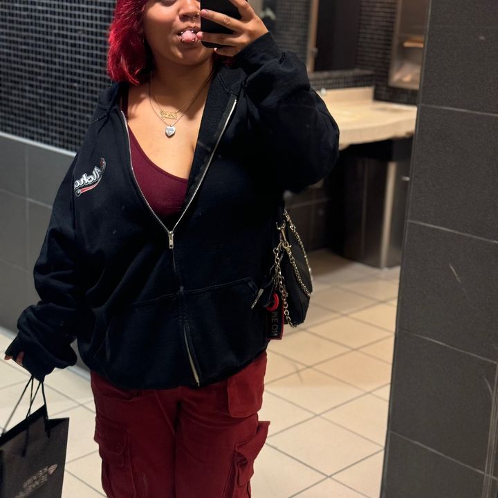 Profile Picture of alien.smok3 (@alien.smok3) on Tiktok