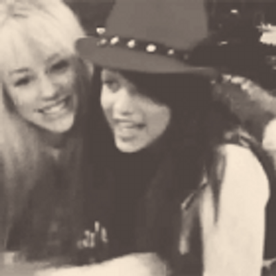 Julia Earle - Twitter Profile Picture of Julia Earle (@BBensonAshley) on Twitter