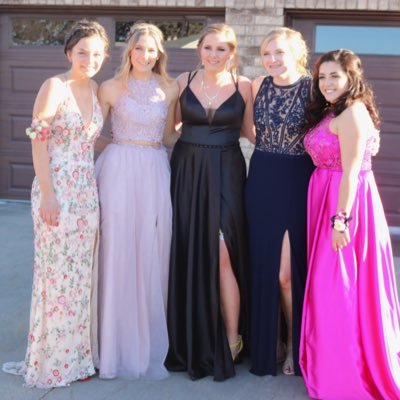 Danielle Burge - Twitter Profile Picture of Danielle Burge (@danielleaburge) on Twitter