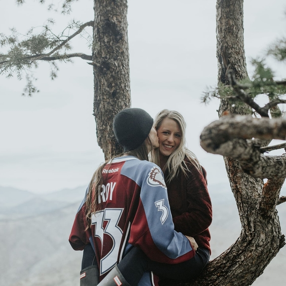 Profile Picture of Tori Newell (@victorialee03) on Poshmark